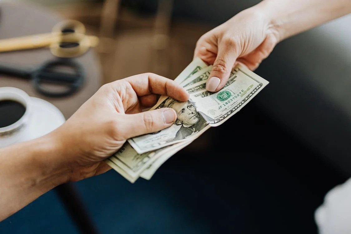 Currency-Exchange-in-San-Clemente